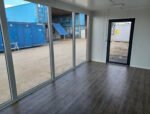 Módulo Oficina Prefabricada 3×6 con Muro Exhibidor - Imagen 6