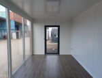 Módulo Oficina Prefabricada 3×6 con Muro Exhibidor - Imagen 5